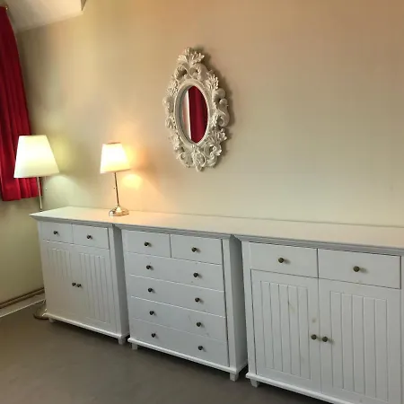 Herrenhaus Kahnsdorf Am Hainer Bei Leipzig Apartment *